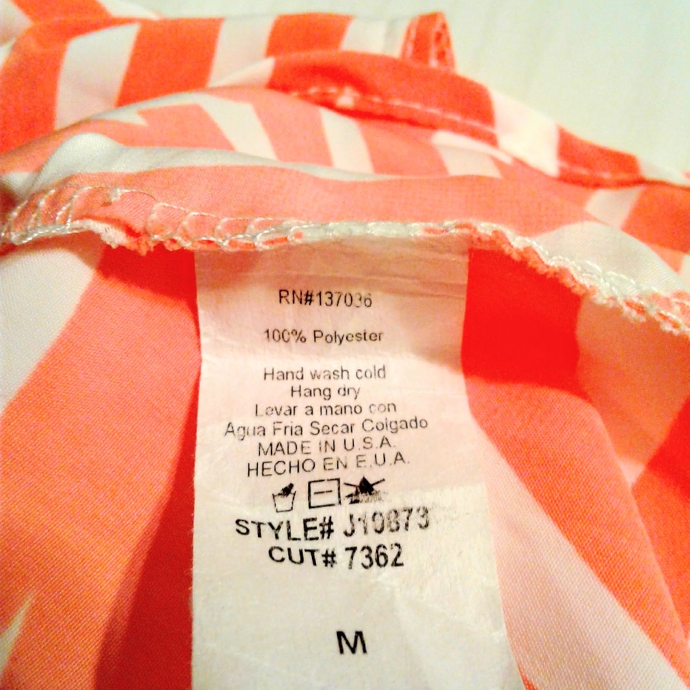 Clearance🔴 Paper Crane Peplum Peek A Boo Back - Picture 5 of 5